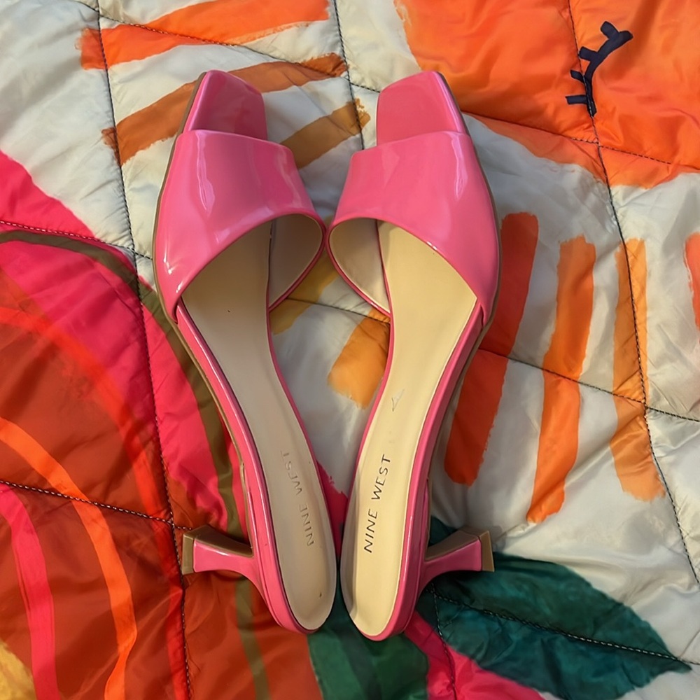 Nine West Barbiecore Mules NWOT - Picture 5 of 7
